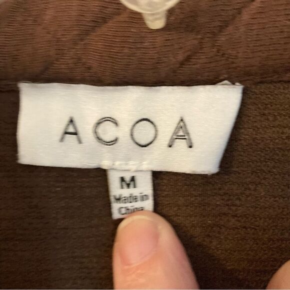 Acoa Women’s quilted jacket shacket button down brown size medium! - Picture 4 of 9